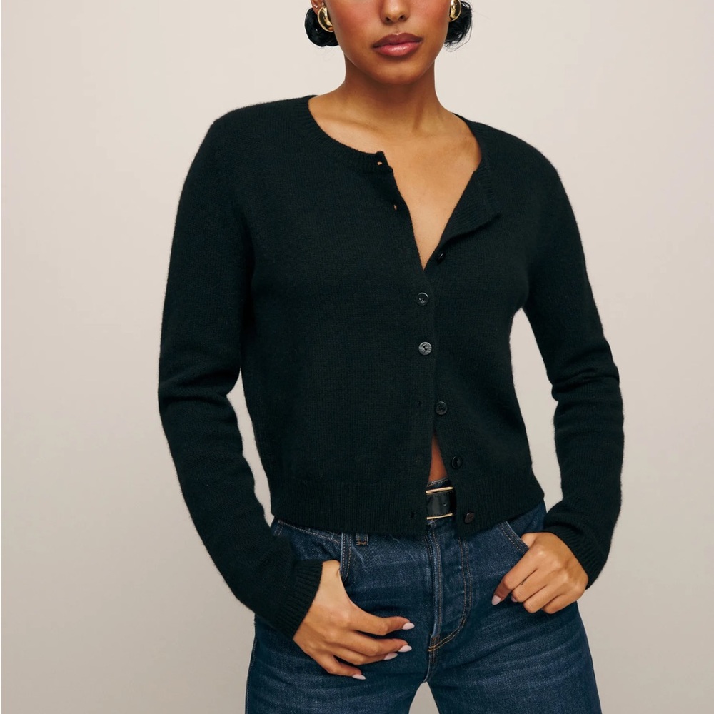 Reformation Clara Cashmere Crew Cardigan in Black